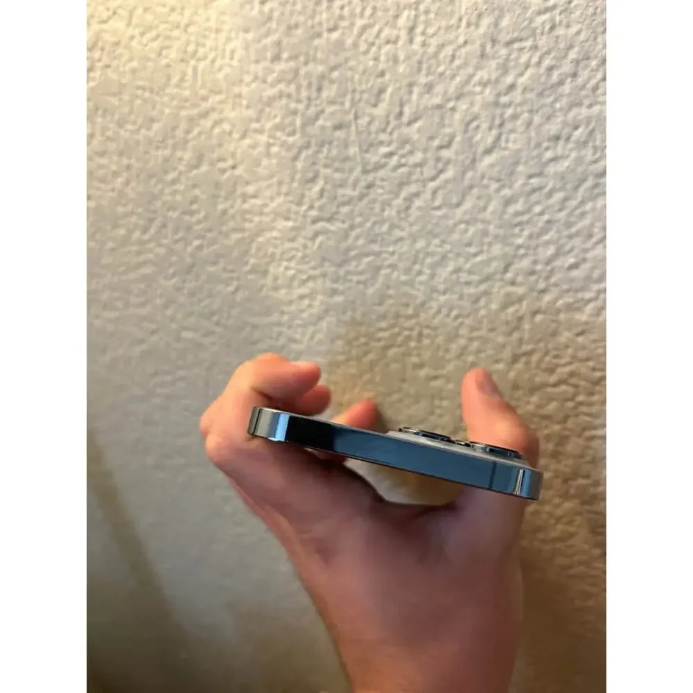 iPhone 13 Pro Max 256GB - UNLOCKED